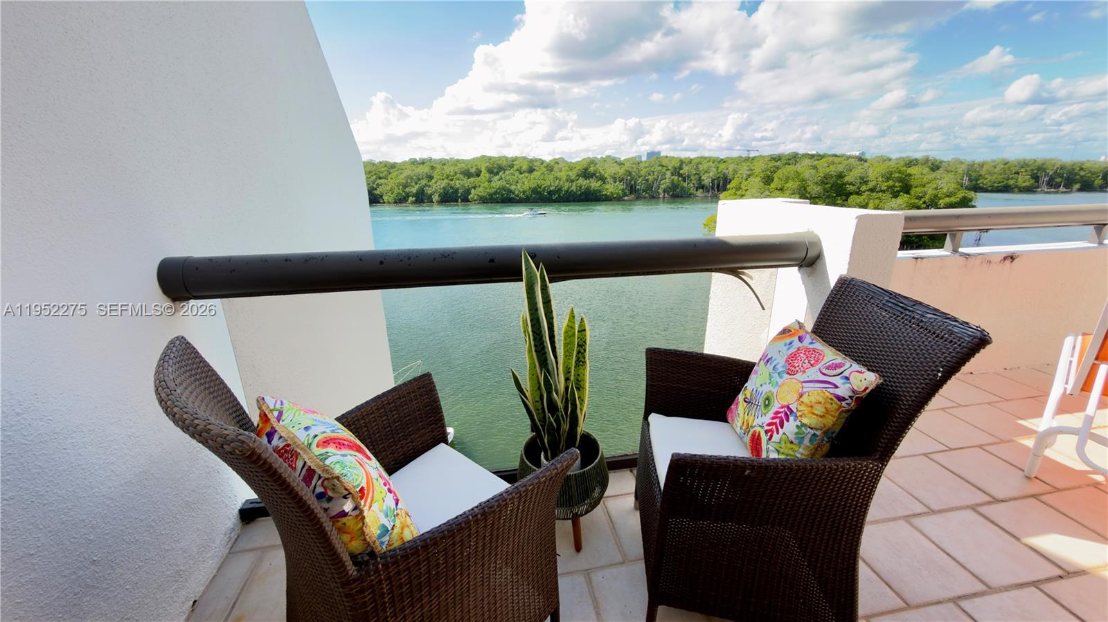 POINCIANA IS YT & RCQ CLU - Residential