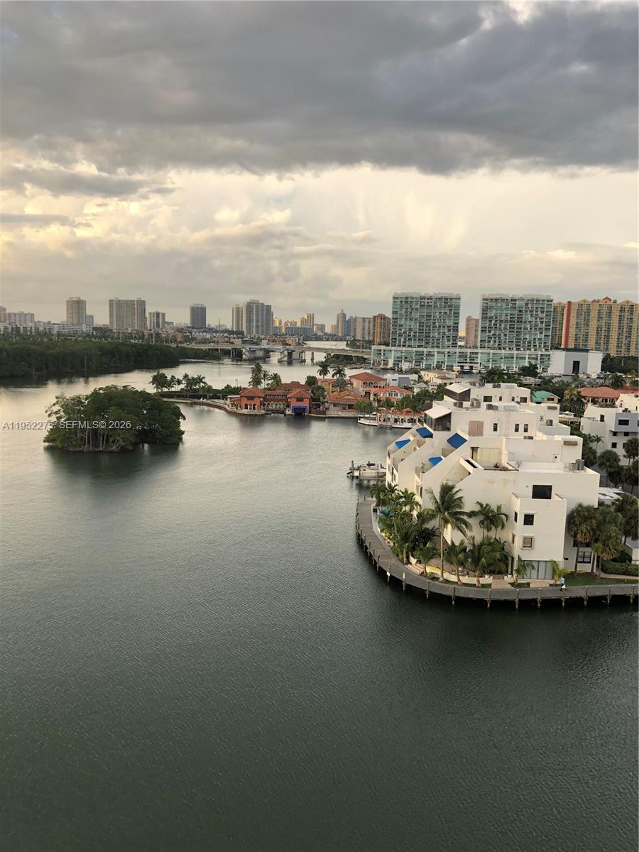 POINCIANA IS YT & RCQ CLU - Residential