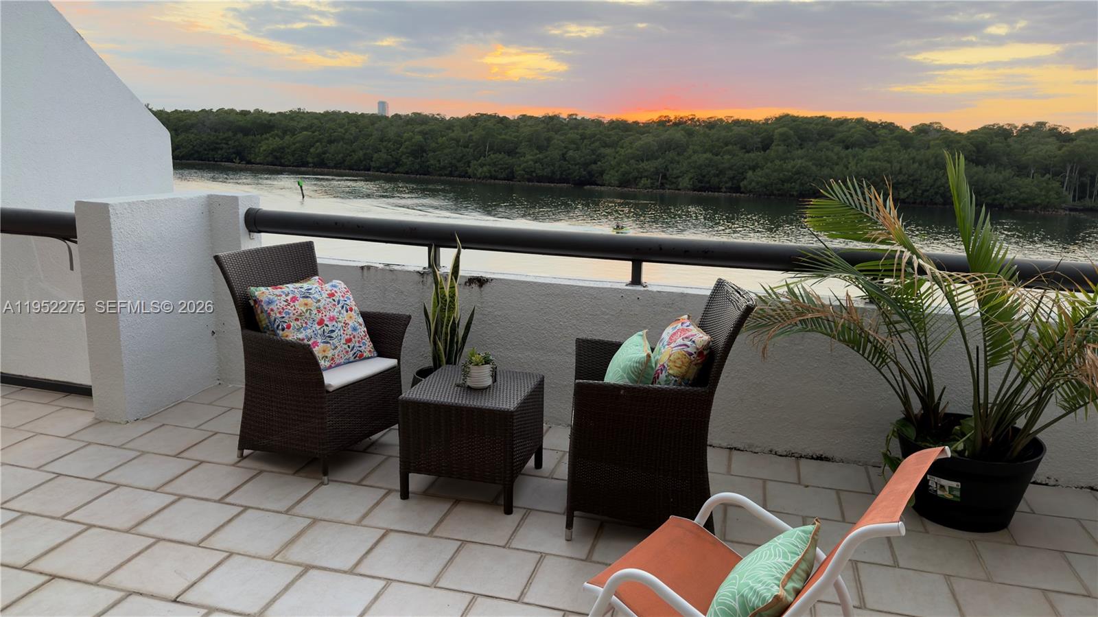 POINCIANA IS YT & RCQ CLU - Residential