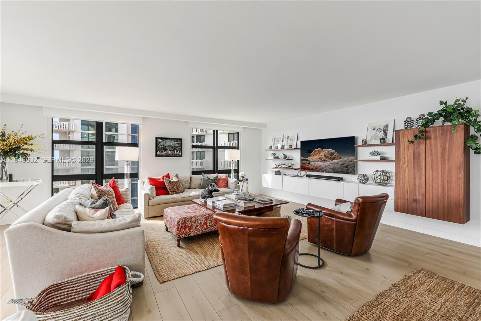 1121 Crandon Blvd F802