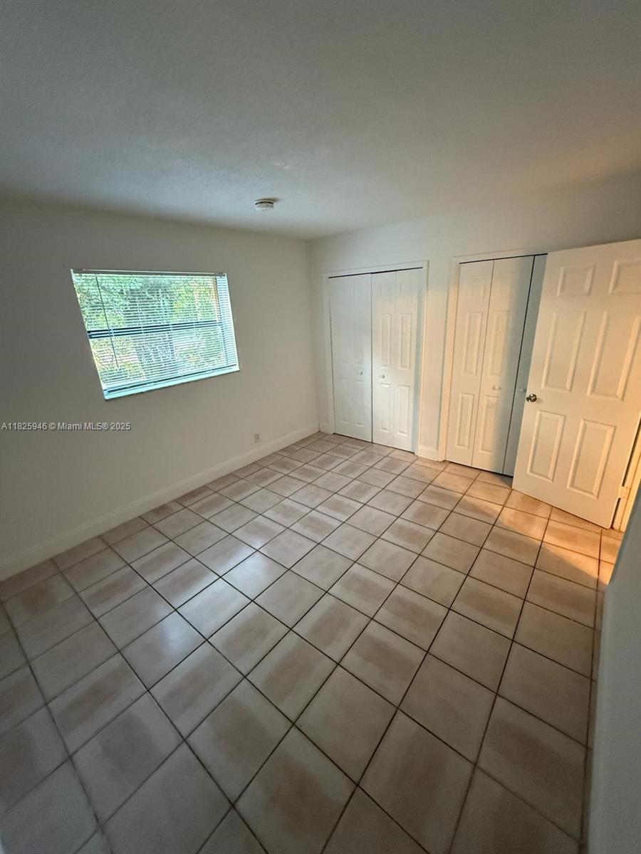 Welcome Home to this spacious 3 bedroom and 2 bath on the First floor of small quiet building located in Coral Springs.
Nice park within walking distance, great school district! Upgraded unit includes newer cabinets, granite, tile
throughout, washer dryer, plenty of closet space.