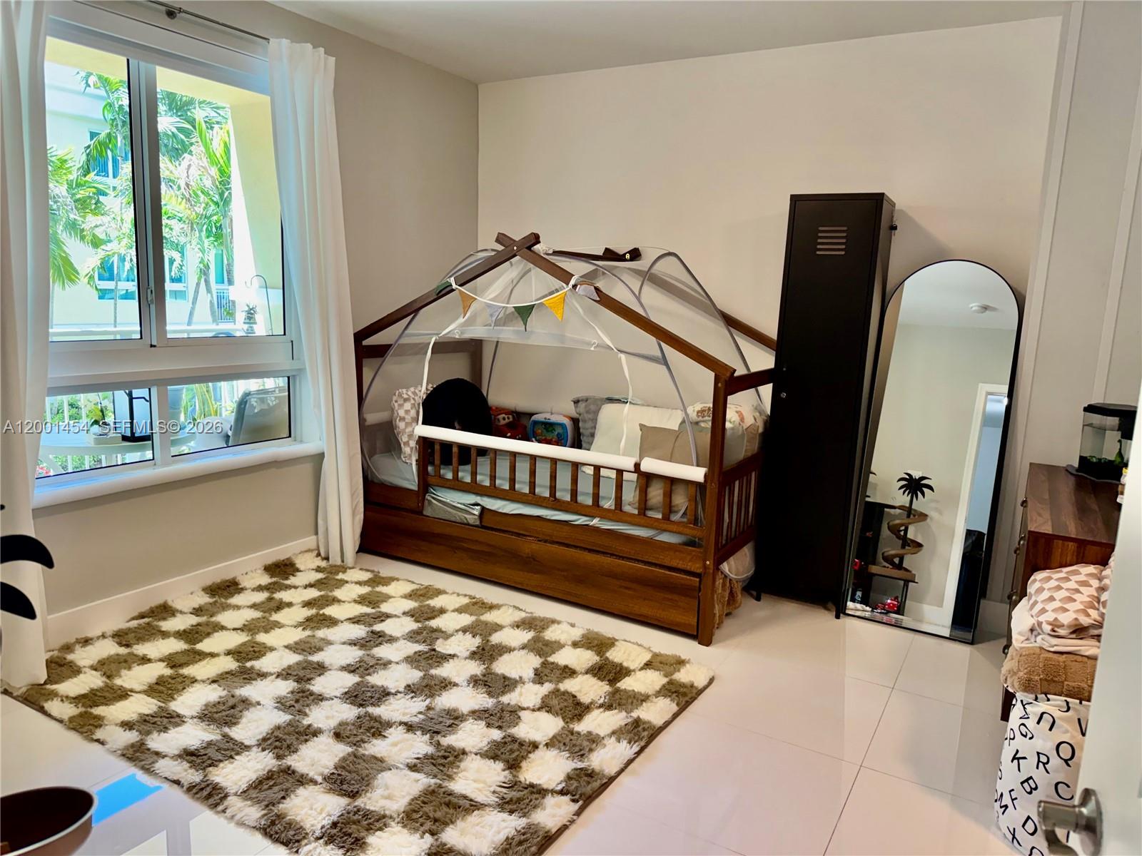 TOSCANO CONDO - Residential