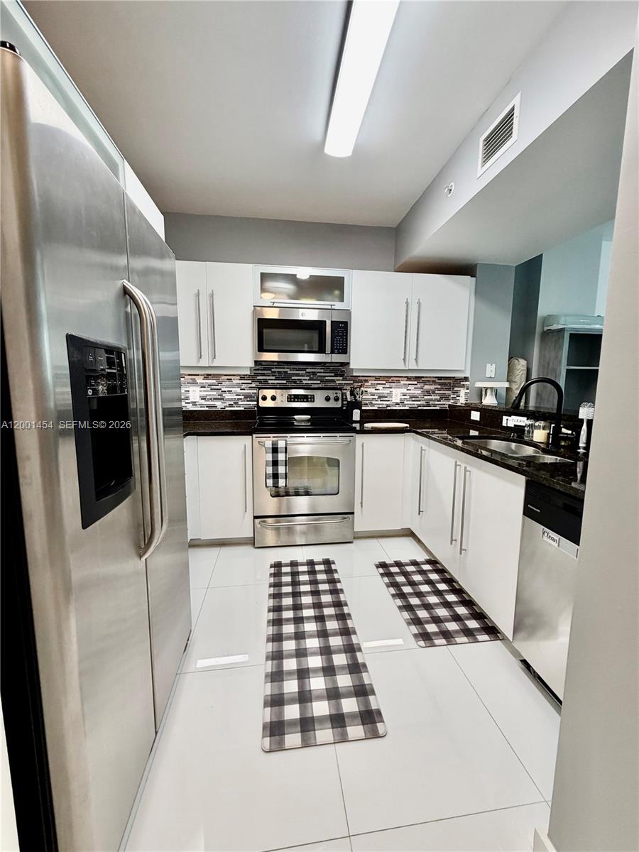 TOSCANO CONDO - Residential