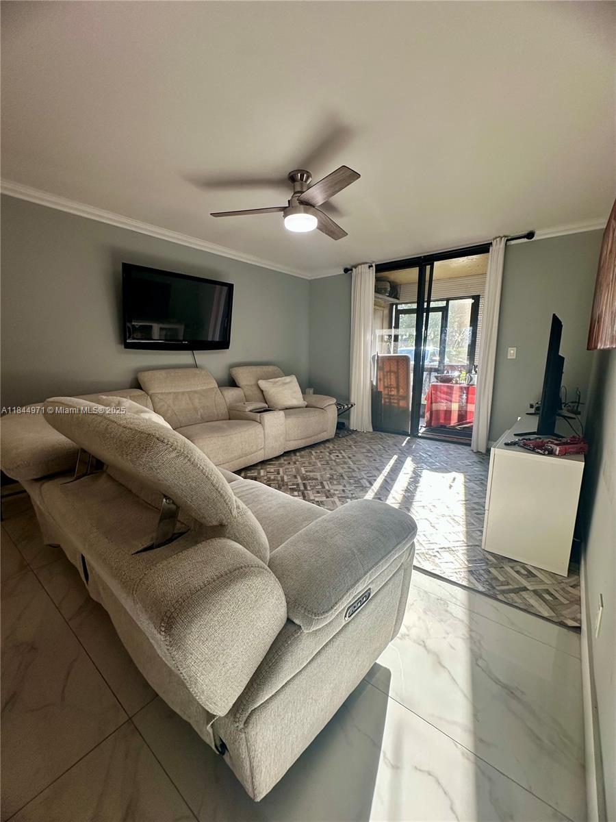 737 SE 1st Way 110