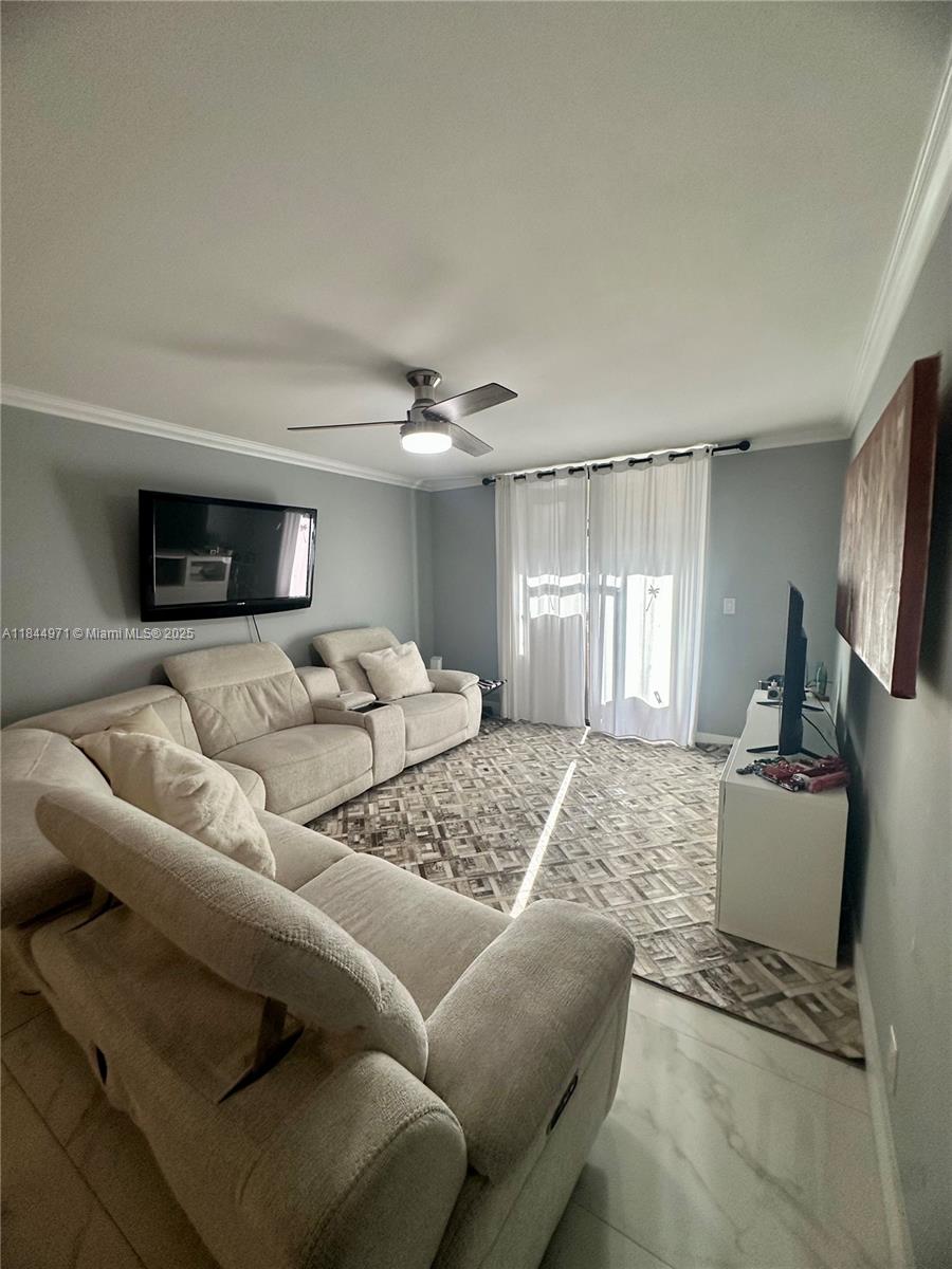 737 SE 1st Way 110