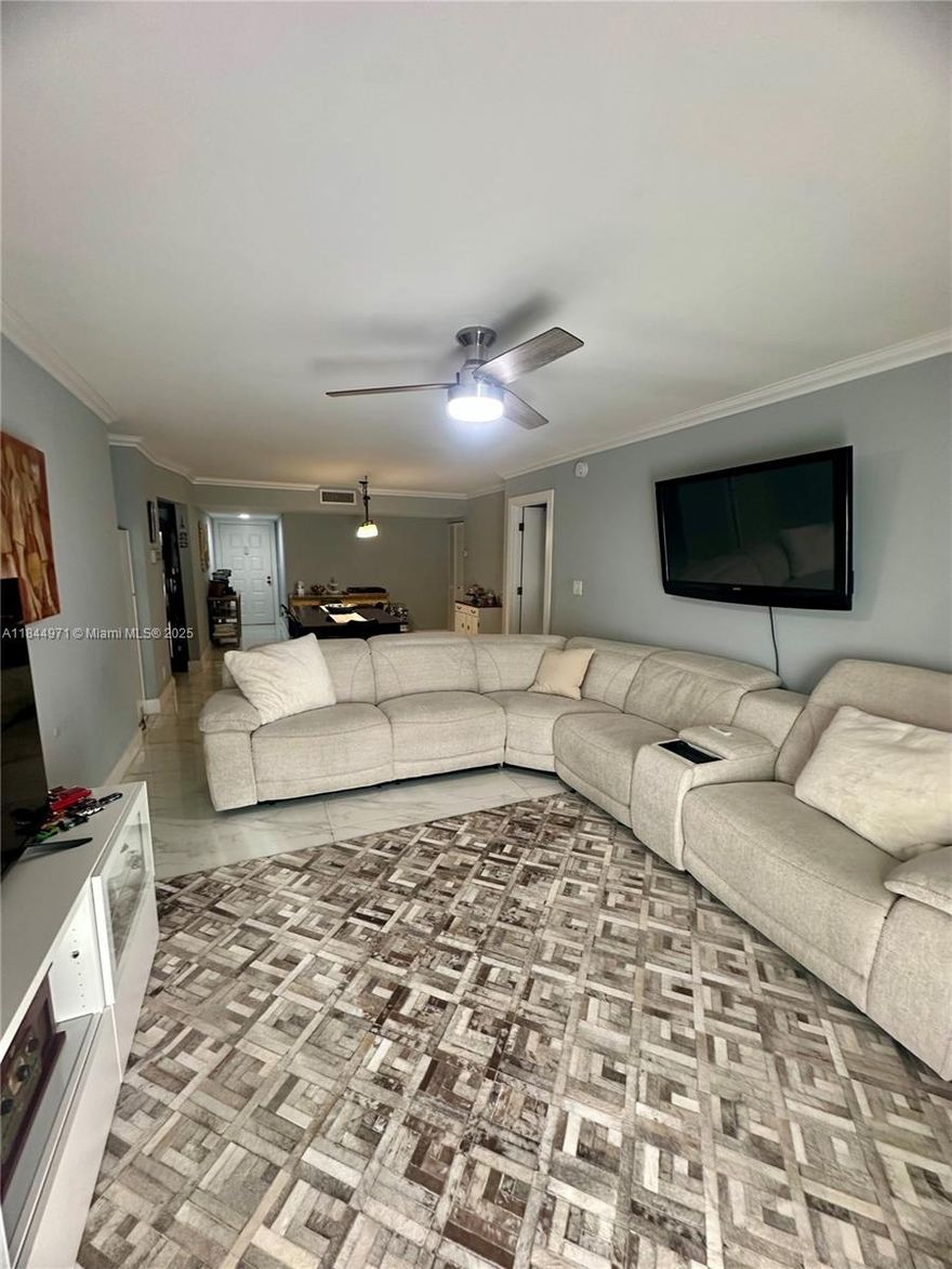 Spacious 2 Beds / 2 Baths - first floor, Part furnished, completely renovated. Large balcony with two convenient storage spaces, washer and dryer in unit. Great location !!! Close to schools, bars, restaurants, supermarkets and 8 minutes from the beach.