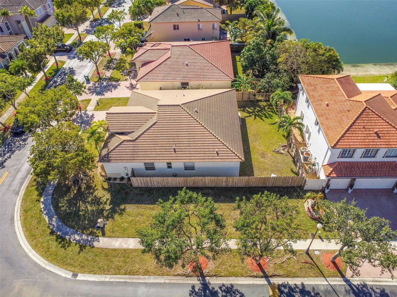 1492 NE 40th Ave, Homestead, FL, 33033/$504,000 3 1492 NE 40th Ave