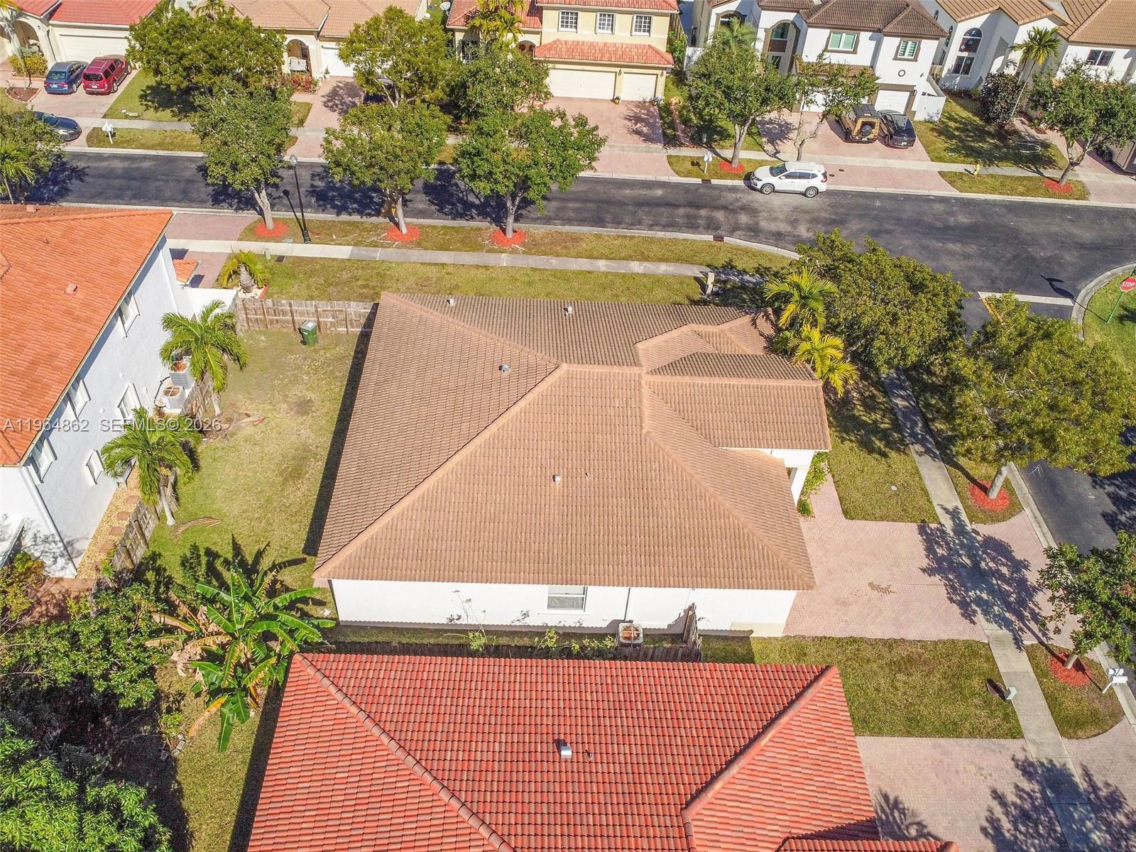 1492 NE 40th Ave, Homestead, FL, 33033/$504,000 4 1492 NE 40th Ave