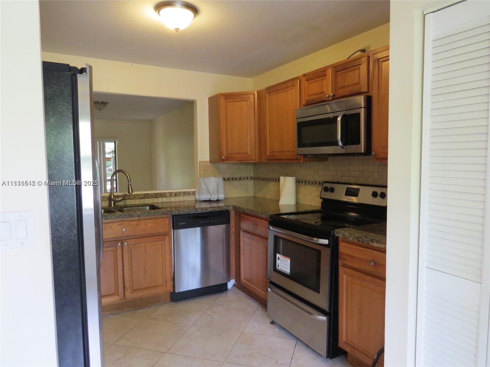 NEW RIVER ESTATES SECTION - Residential Lease