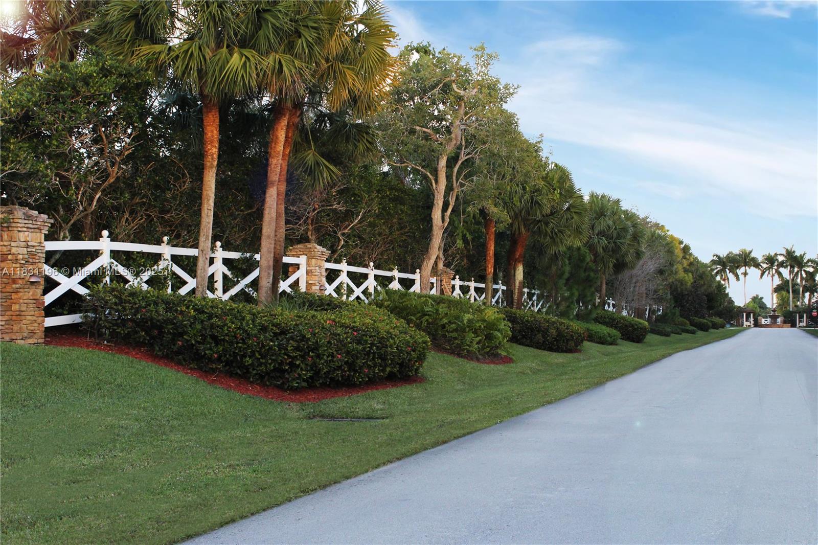 LANDMARK RANCH ESTATES - Residential