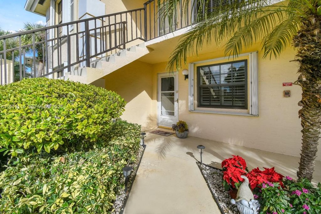 Photo of 1101 Keystone Drive #A, Jupiter, FL 33458 (MLS # A11919114)