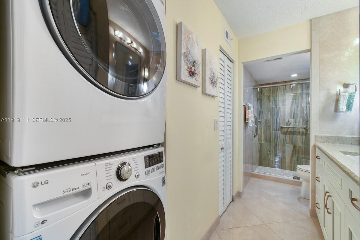 Indian Creek - Residential