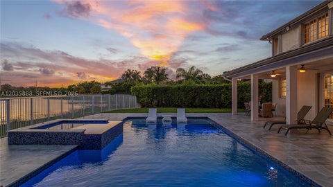 Photo of 2505 Hunters Run Way, Weston, FL 33327 (MLS # A12035888)