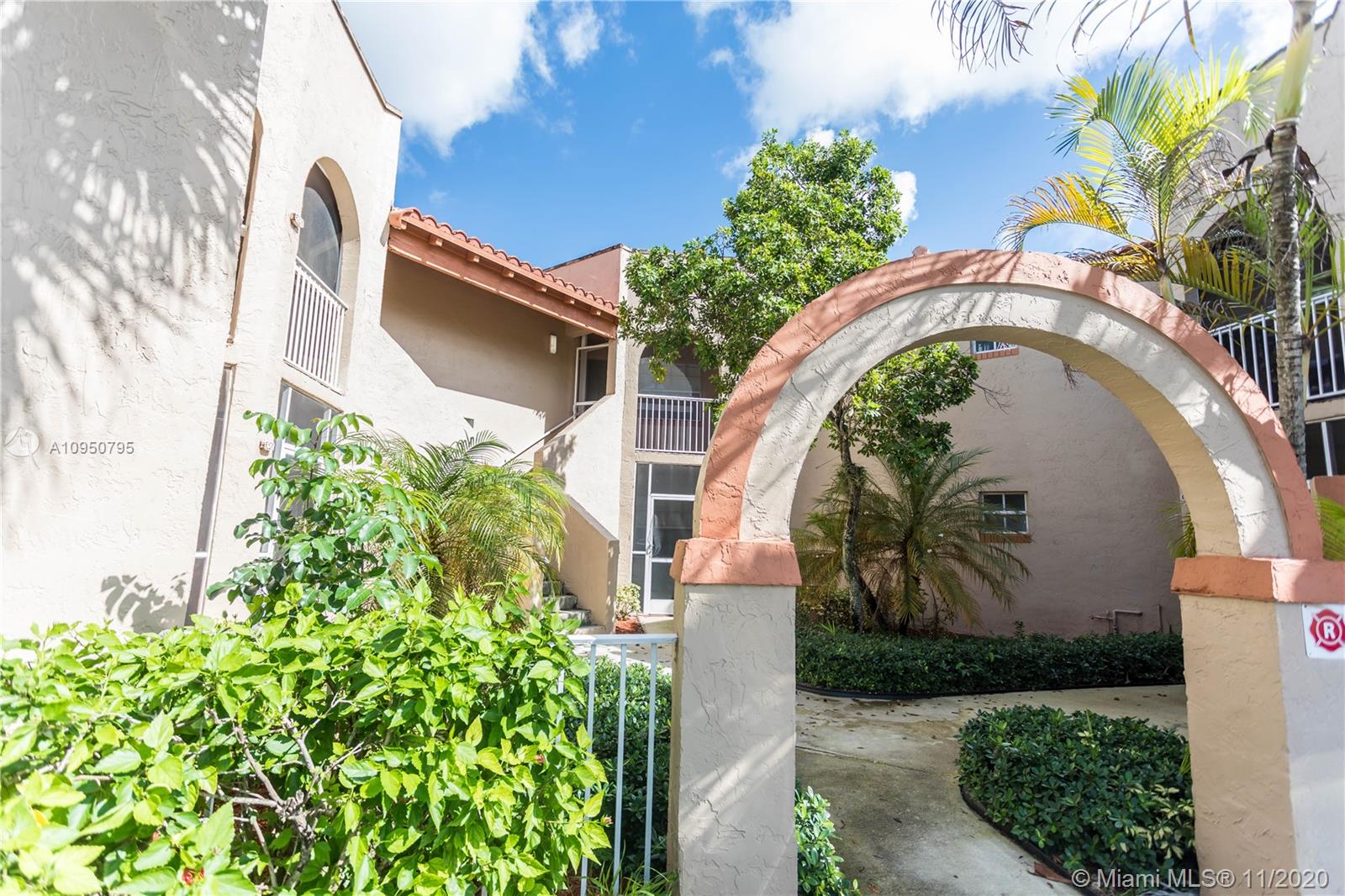Back on market, Buyer did not qualify. Beautiful and hard to find 3 bedrooms 2 bathrooms with a split floor plan condo in the heart of Pembroke Pines. Location, location, location close to new Pembroke Pines Town Center, Pembroke Lakes Mall, schools, restaurants, shopping and major highways. Great for a family or for an investor as this particular unit in Windmill Lakes can be rented immediately! Seller is motivated. Come see it today. Vacant and easy to show!