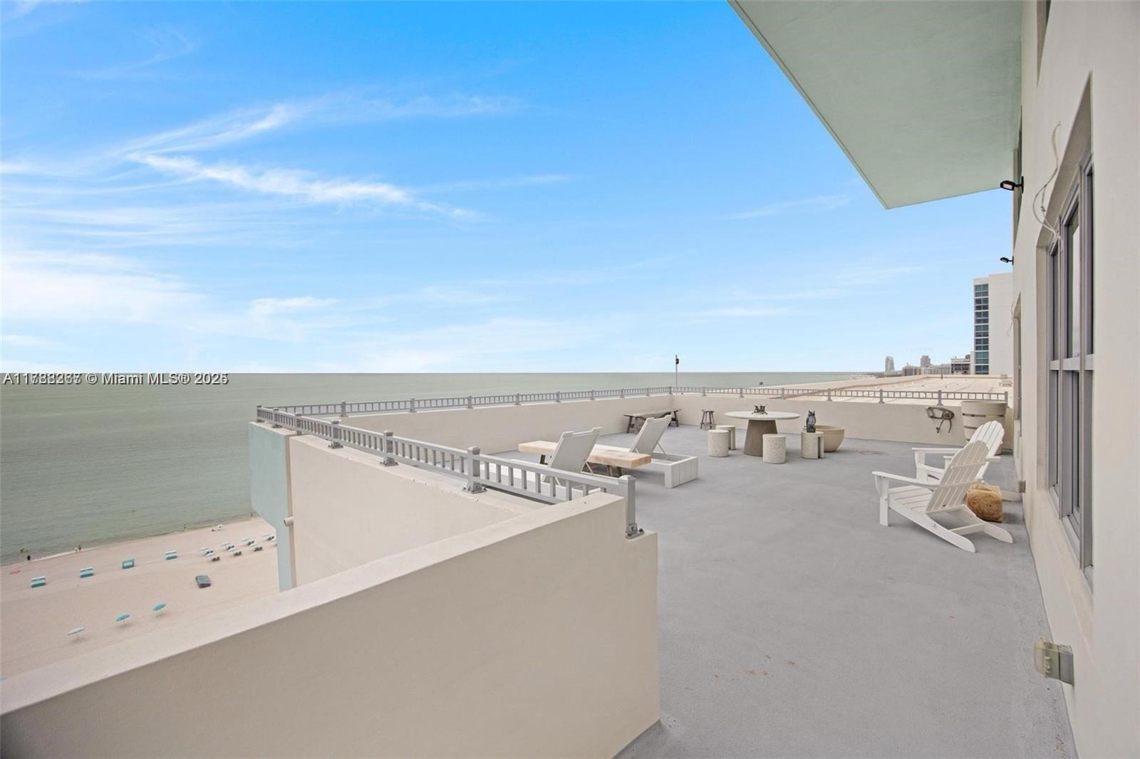 2899 Collins Ave Pha, Miami Beach, Miami-Dade County, Florida - 2 Bedrooms  
3 Bathrooms - 