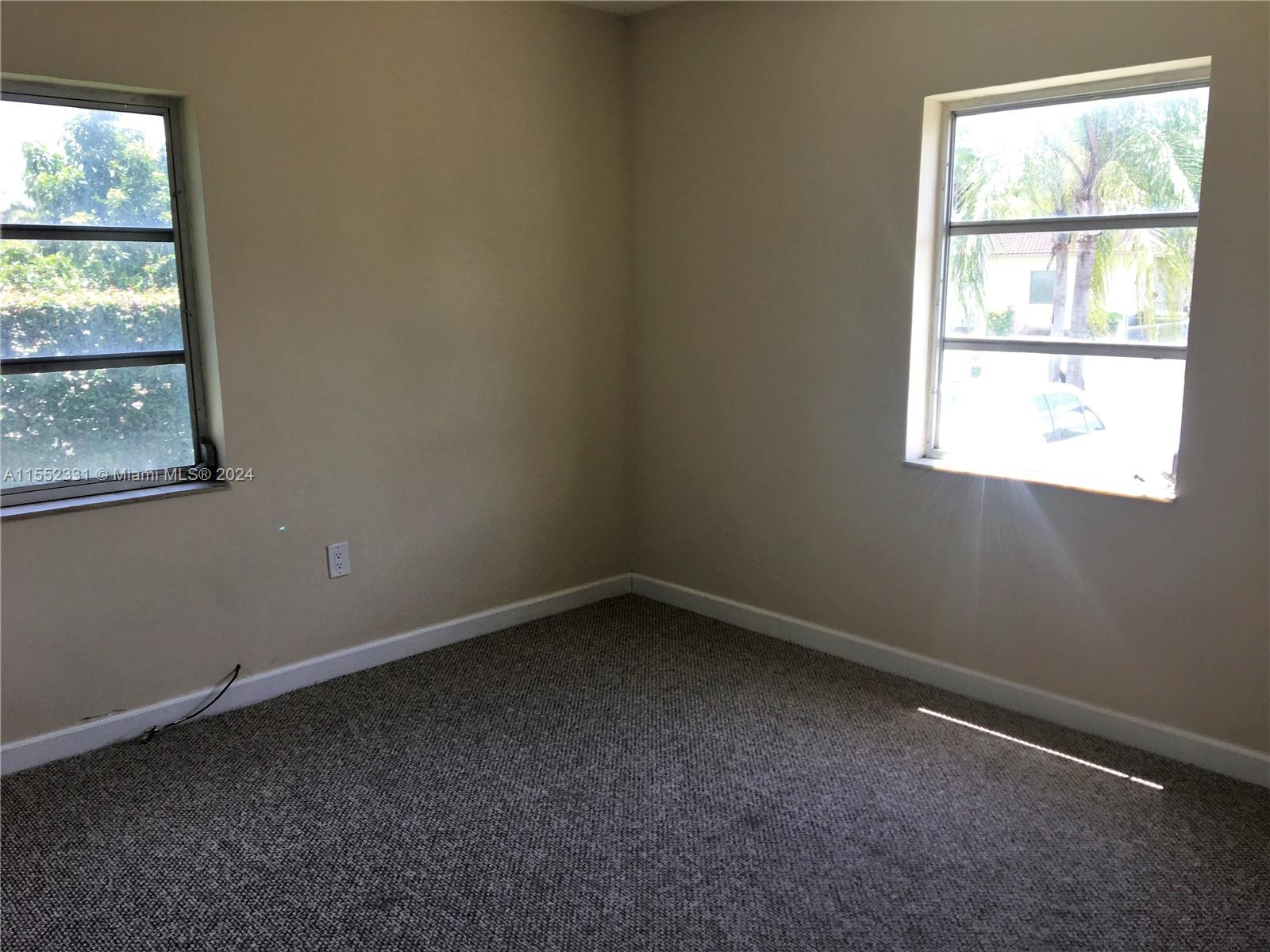 GABLES MANOR SUB - Residential Lease