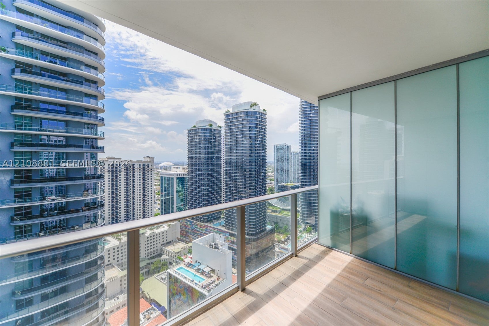 1010 Brickell Ave 3710