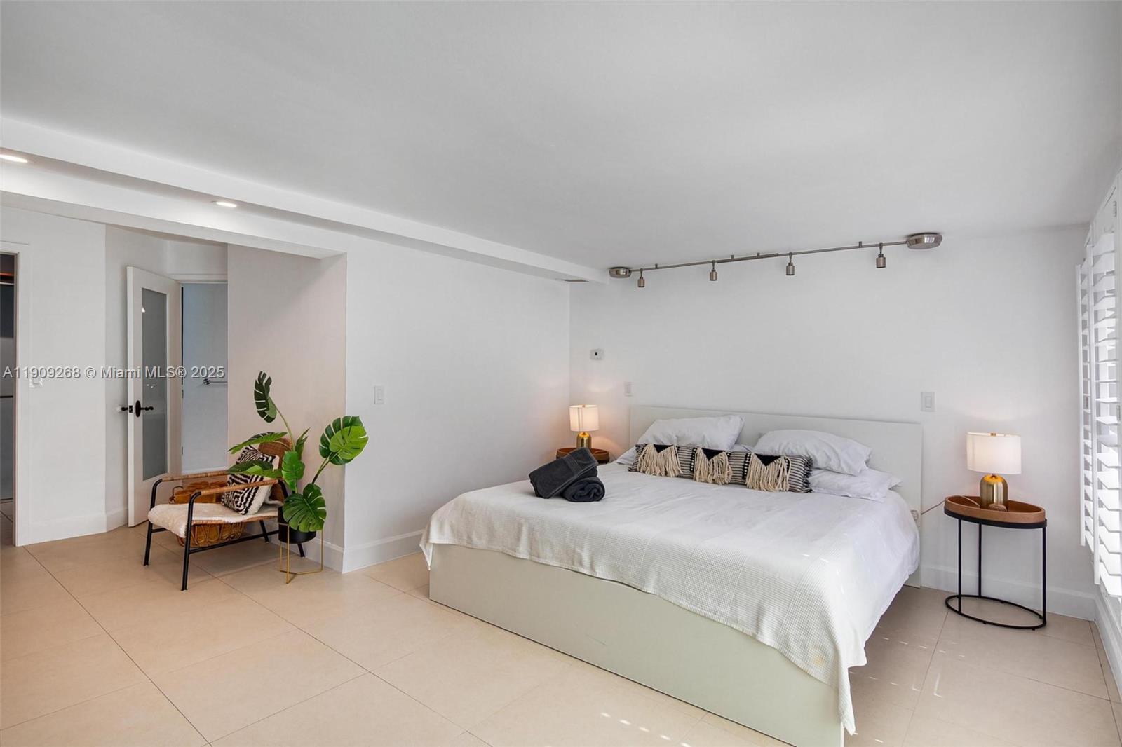 BELLE MEADE REV PL - Residential