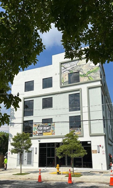 3422 NW 5th Ave Miami FL 33127