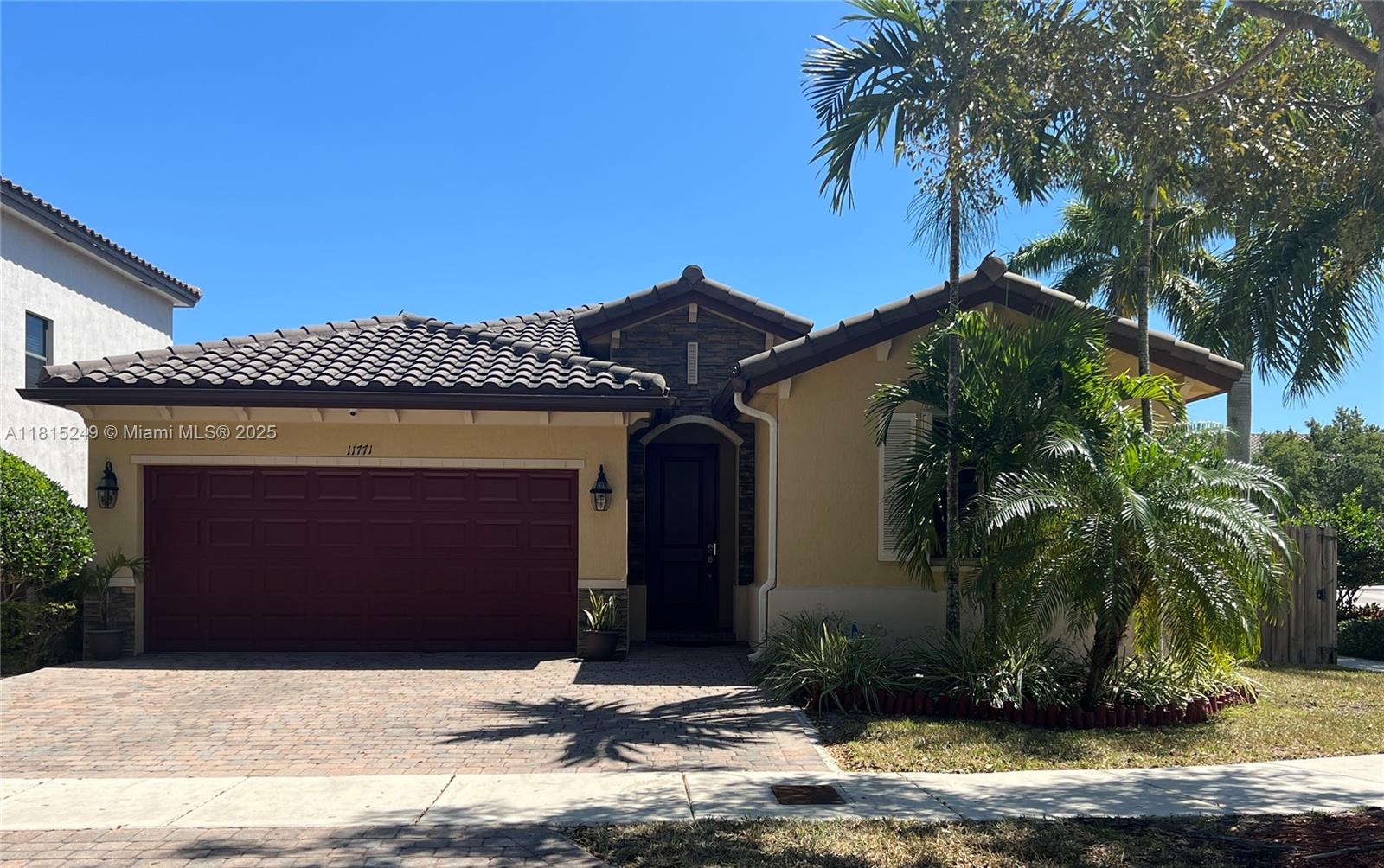 Property for Sale at 11771 Sw 151st Pl, Miami, Broward County, Florida - Bedrooms: 3 
Bathrooms: 3  - $640,000
