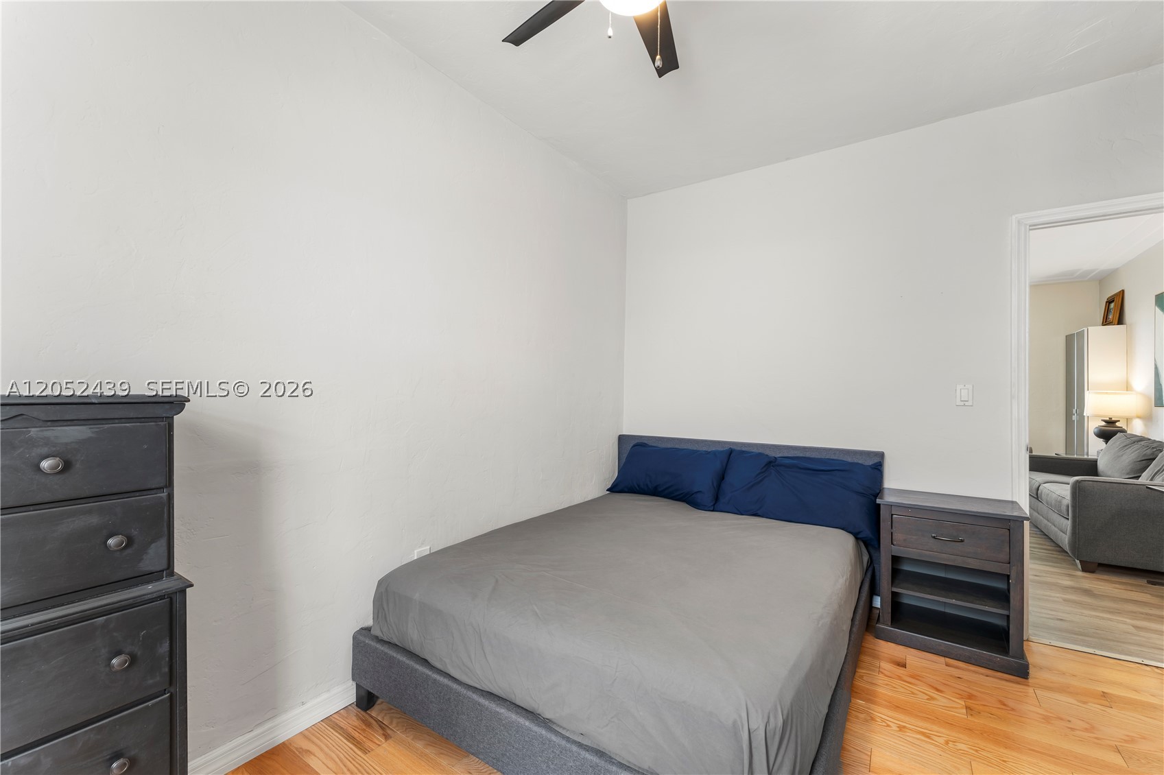 819 Meridian Ave 5