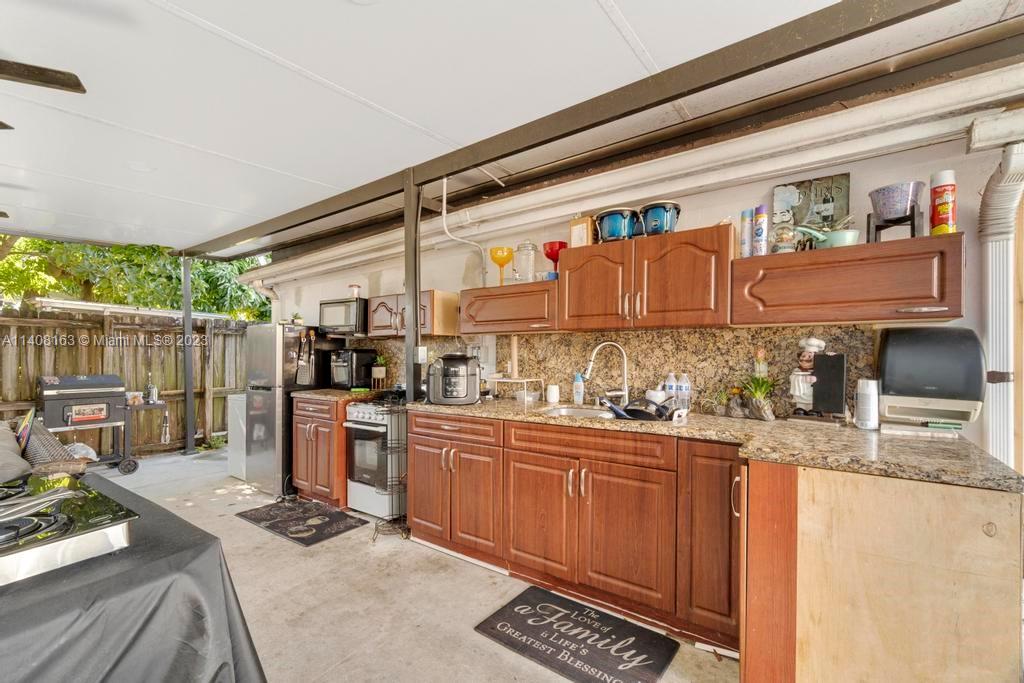 DRIFTWOOD ACRES NO 6 - Residential