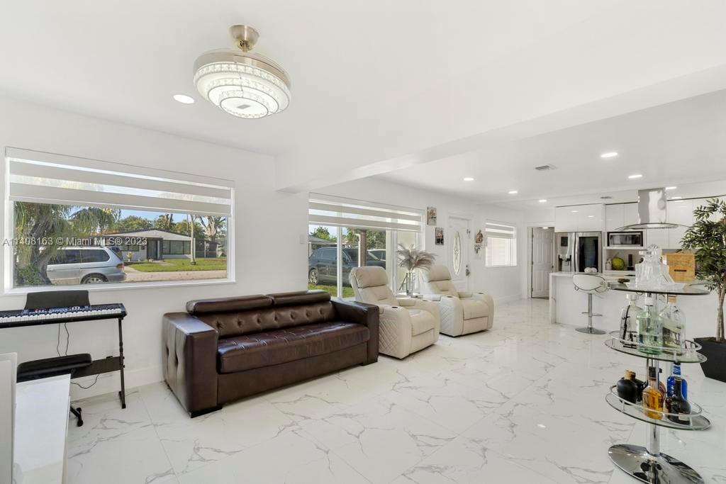 DRIFTWOOD ACRES NO 6 - Residential