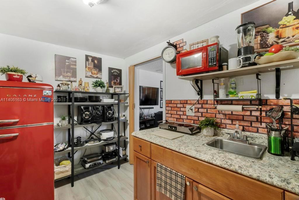 DRIFTWOOD ACRES NO 6 - Residential