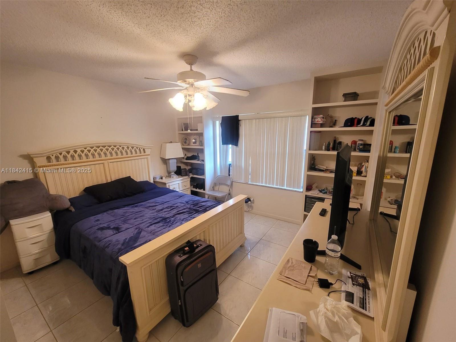 View photos, virtual tours, details... 1728 W Sanderling Ln 3