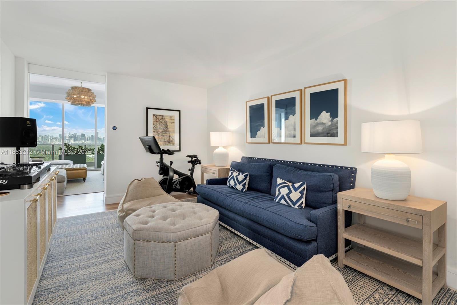 GROVENOR HOUSE CONDO - Residential