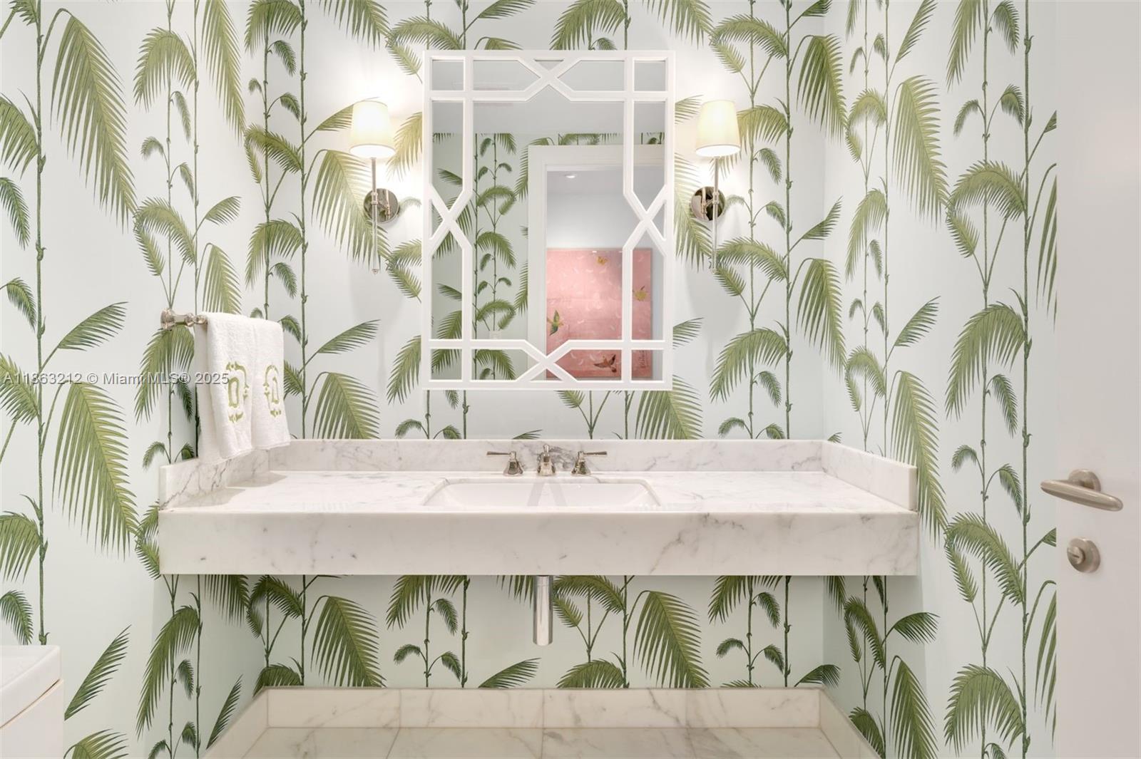 GROVENOR HOUSE CONDO - Residential