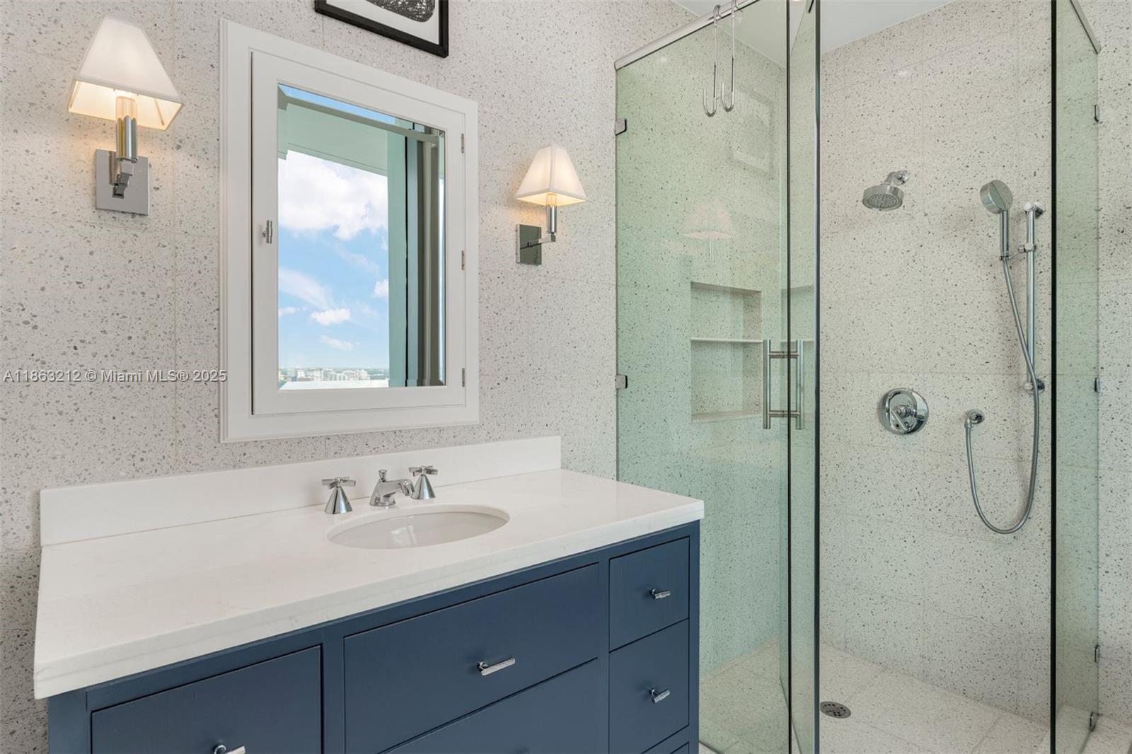 GROVENOR HOUSE CONDO - Residential