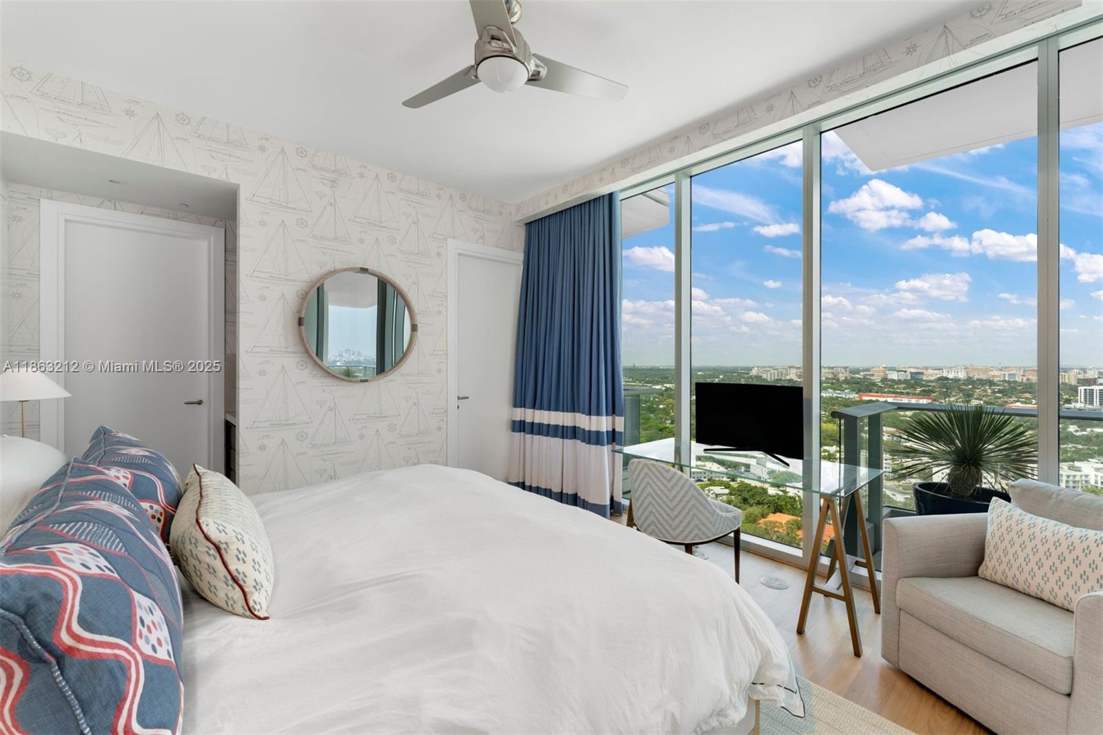 GROVENOR HOUSE CONDO - Residential