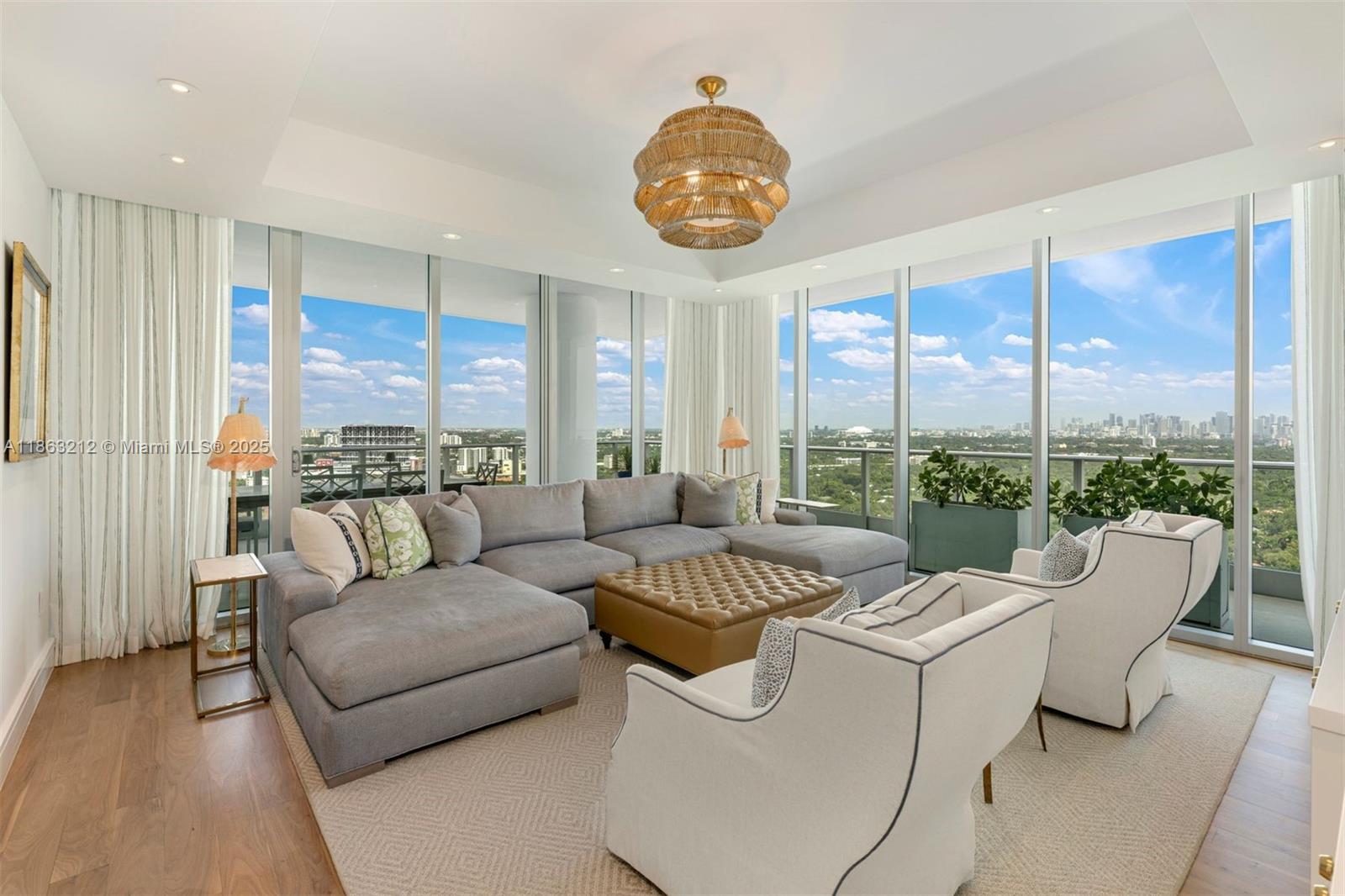 GROVENOR HOUSE CONDO - Residential