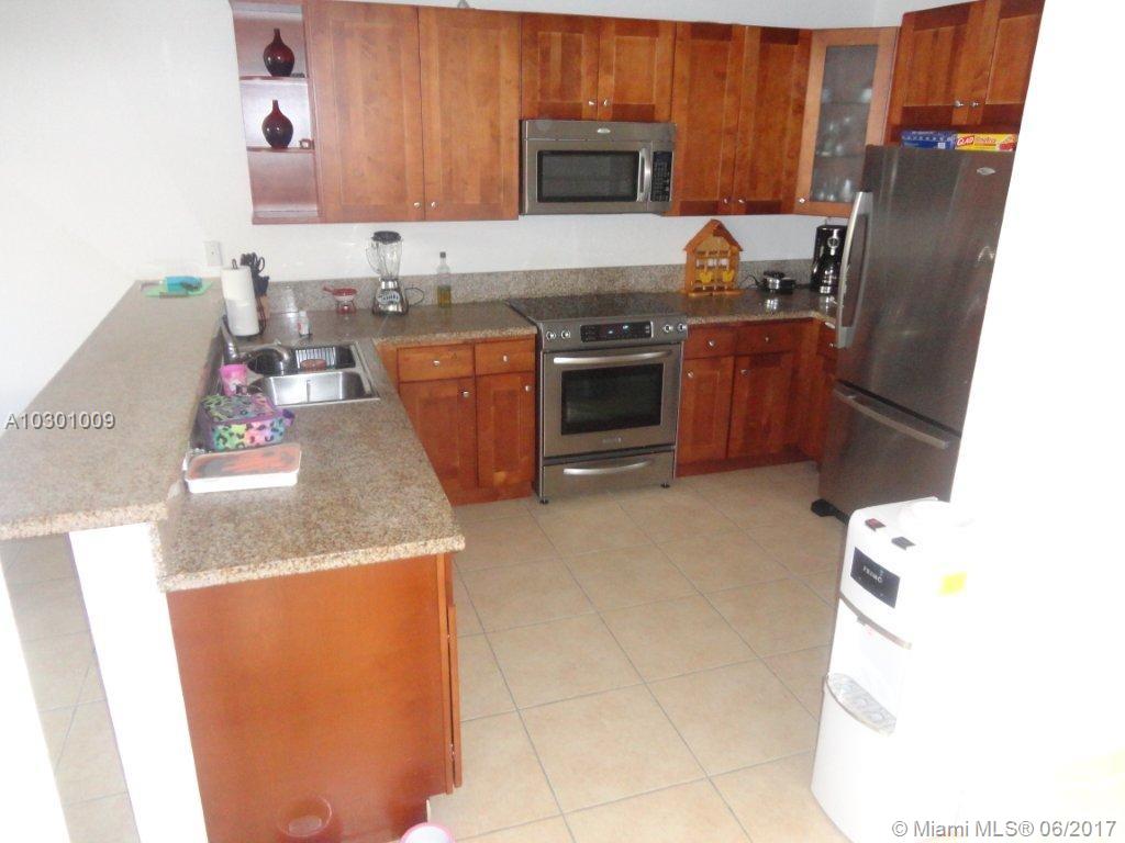 RESERVE AT DORAL WEST - Residential Lease