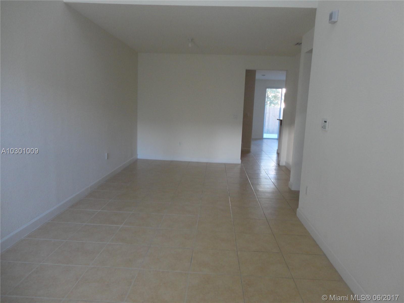 RESERVE AT DORAL WEST - Residential Lease