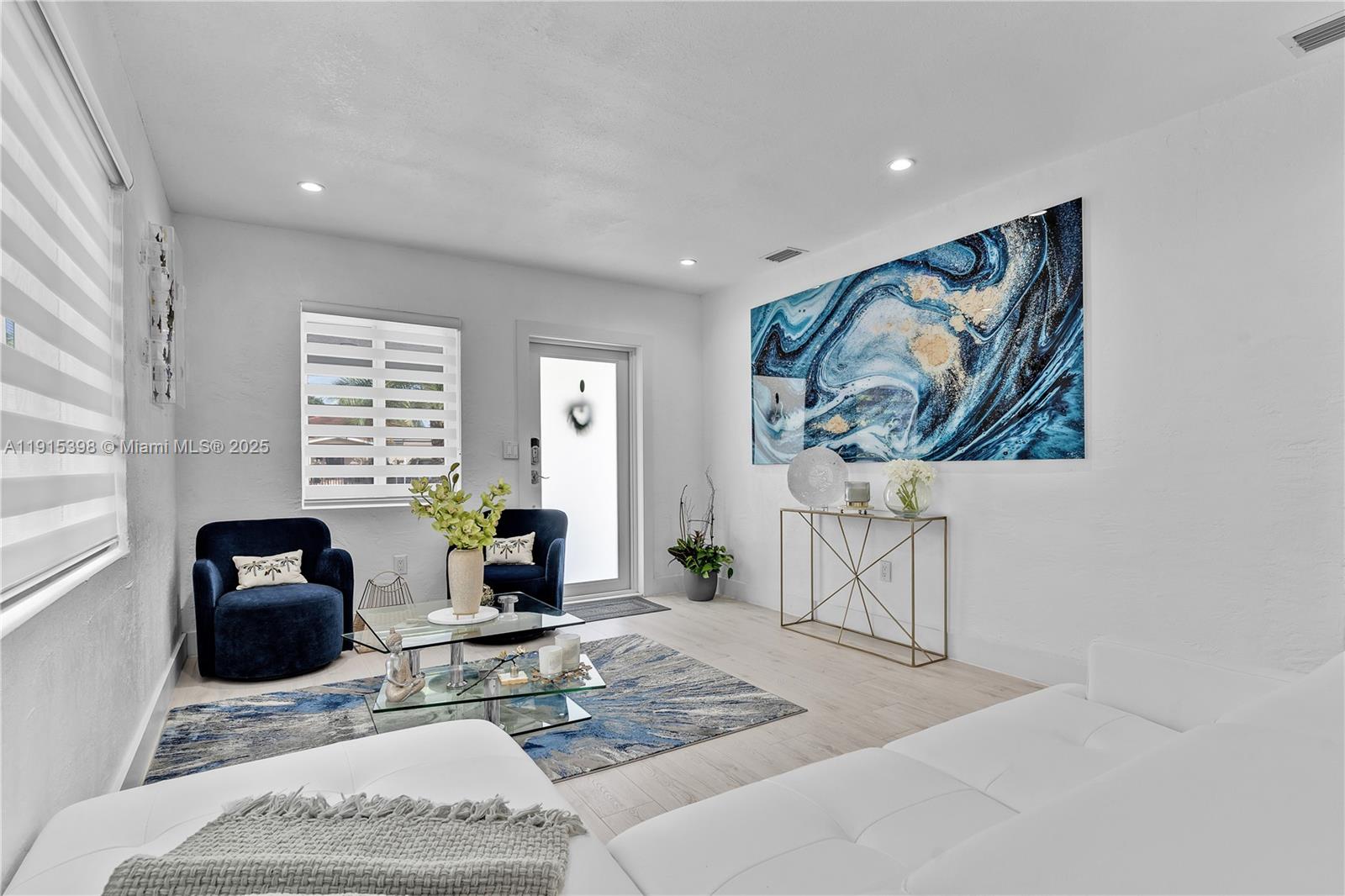 FAIRLAWN - Residential