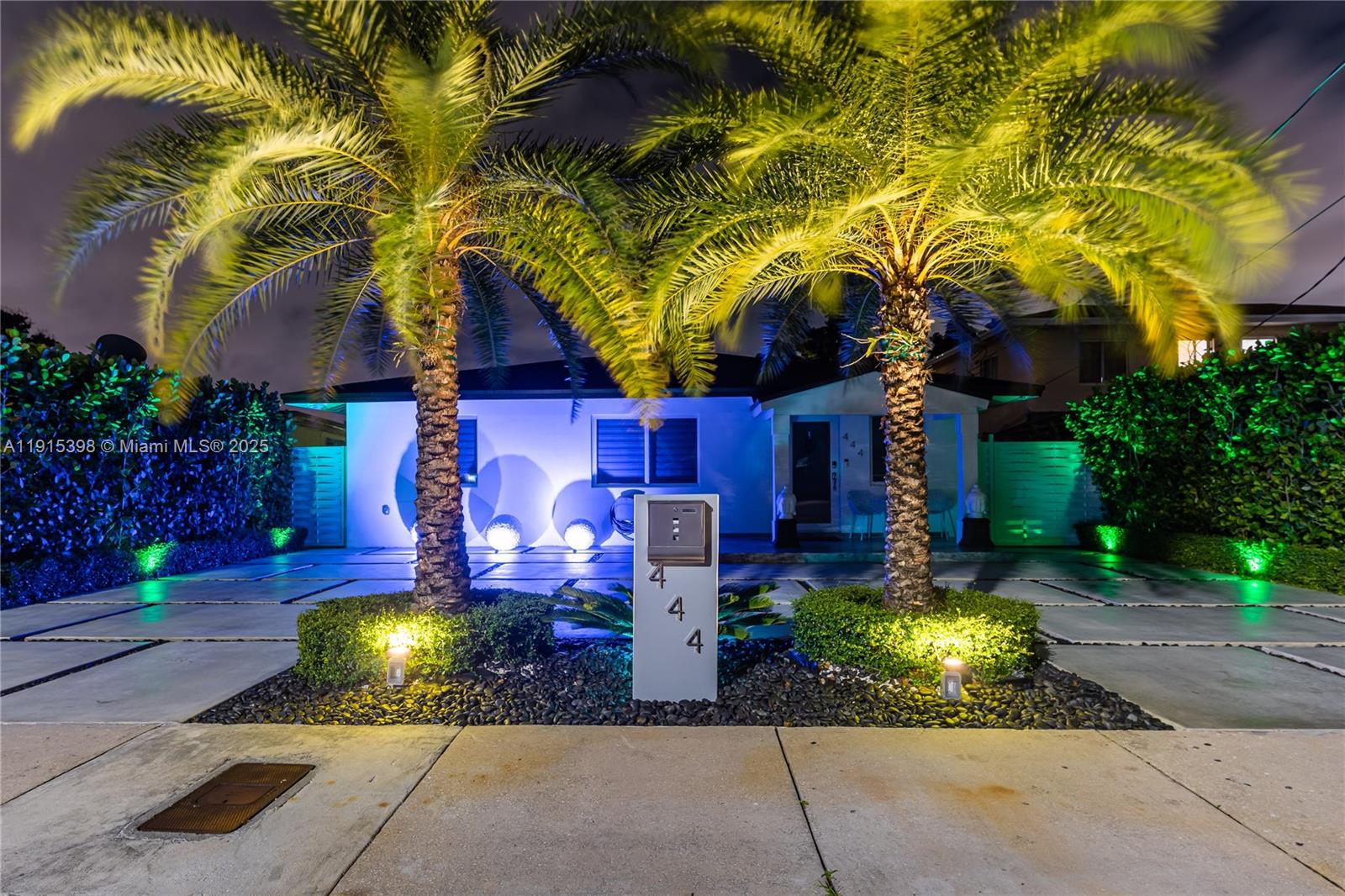 FAIRLAWN - Residential