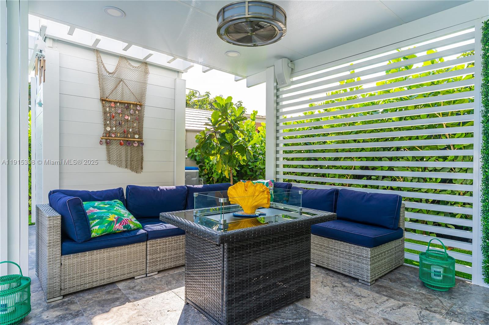 FAIRLAWN - Residential