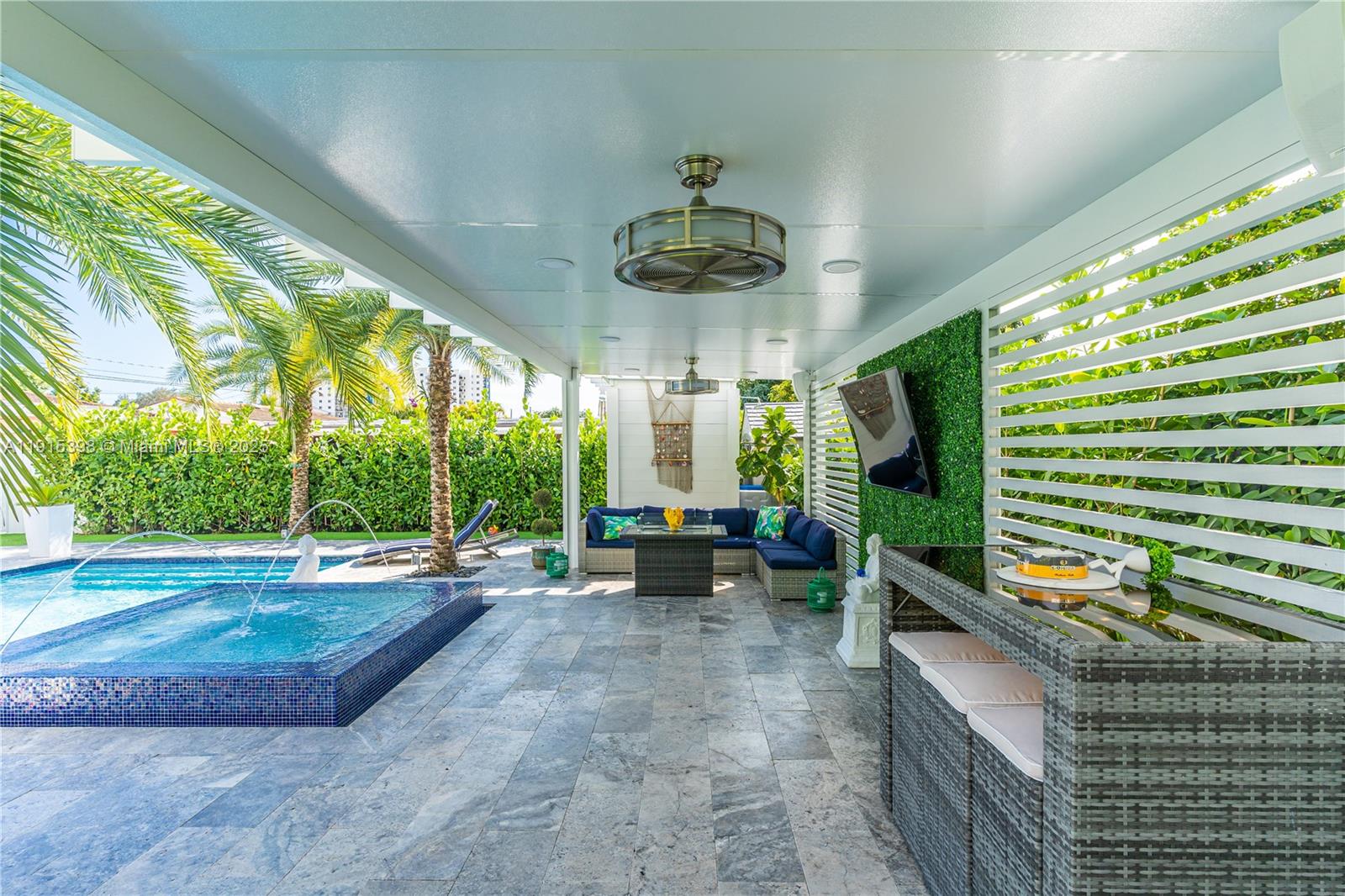 FAIRLAWN - Residential