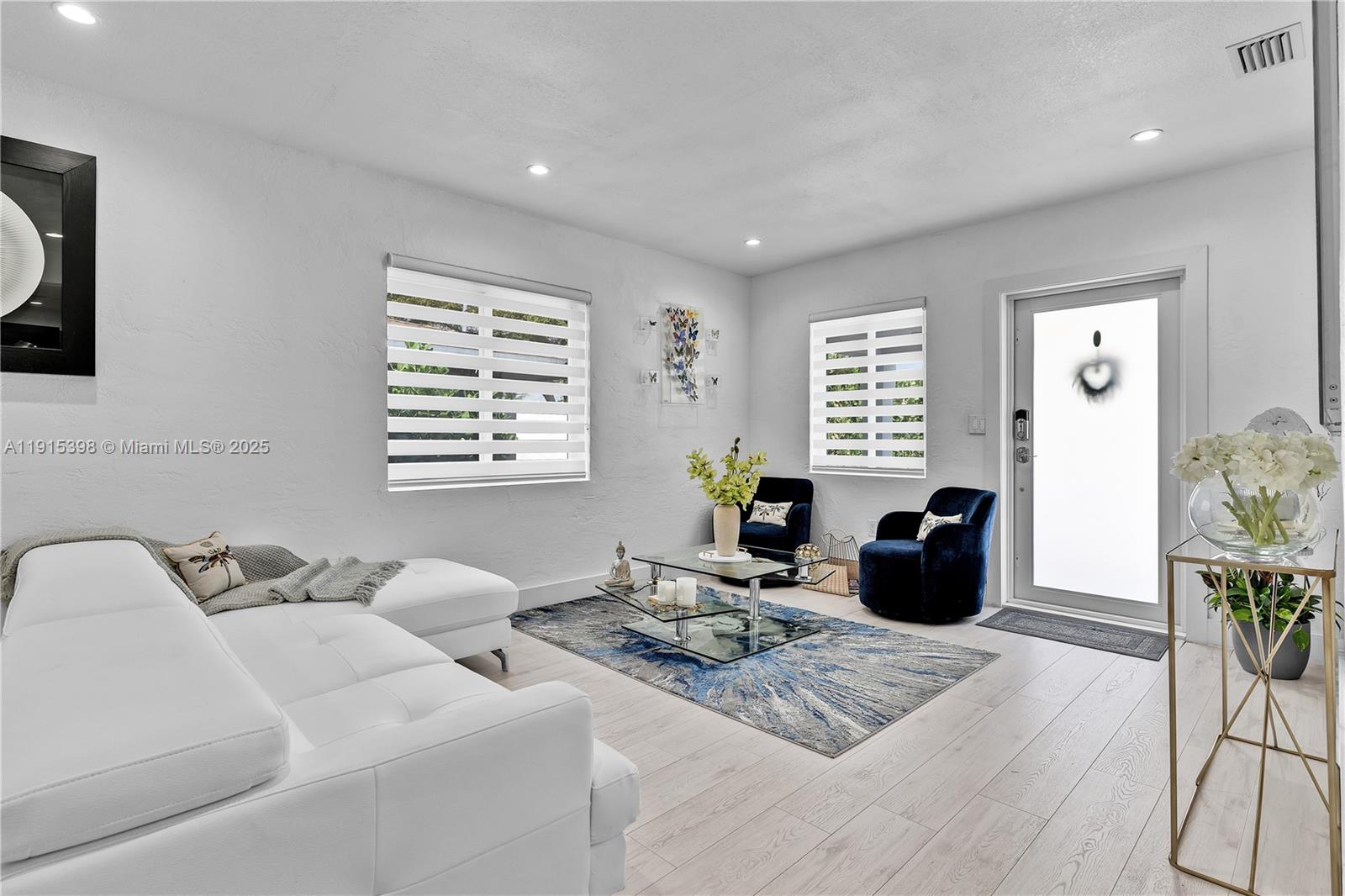 FAIRLAWN - Residential