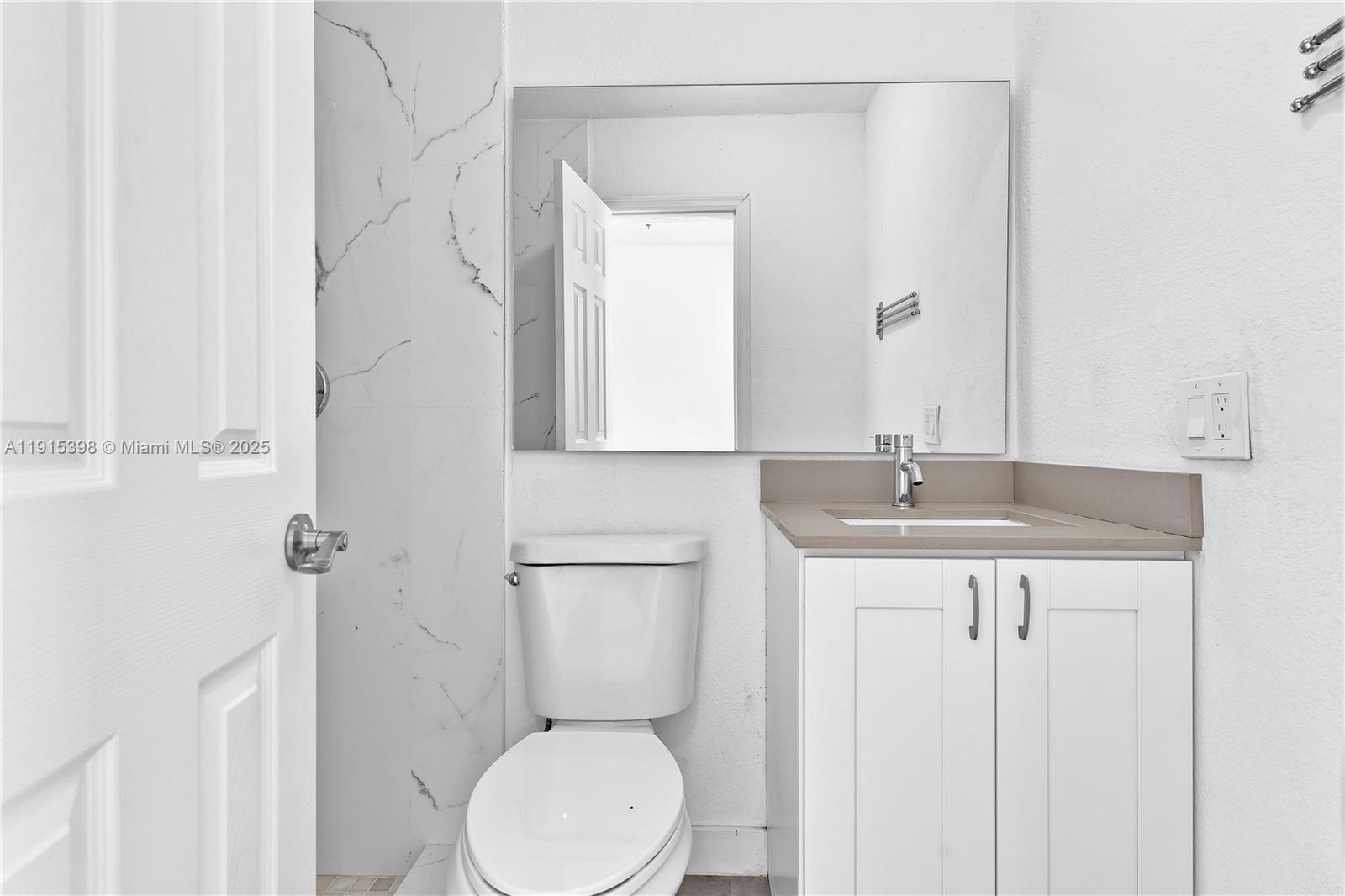 FAIRLAWN - Residential