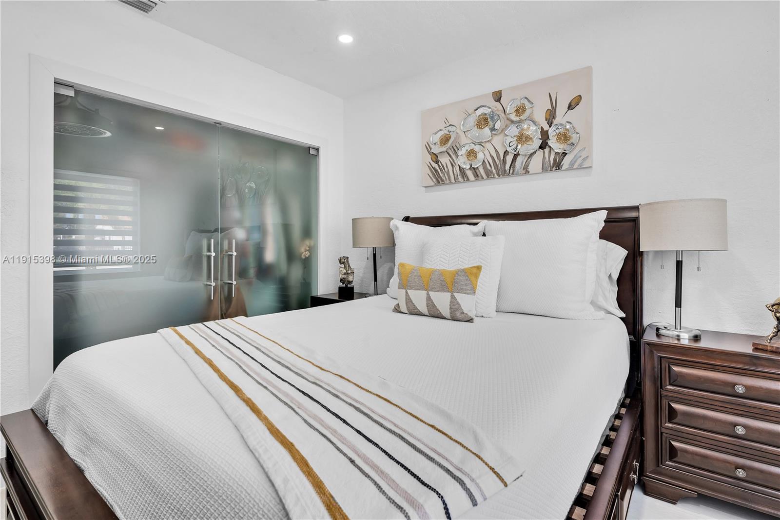 FAIRLAWN - Residential