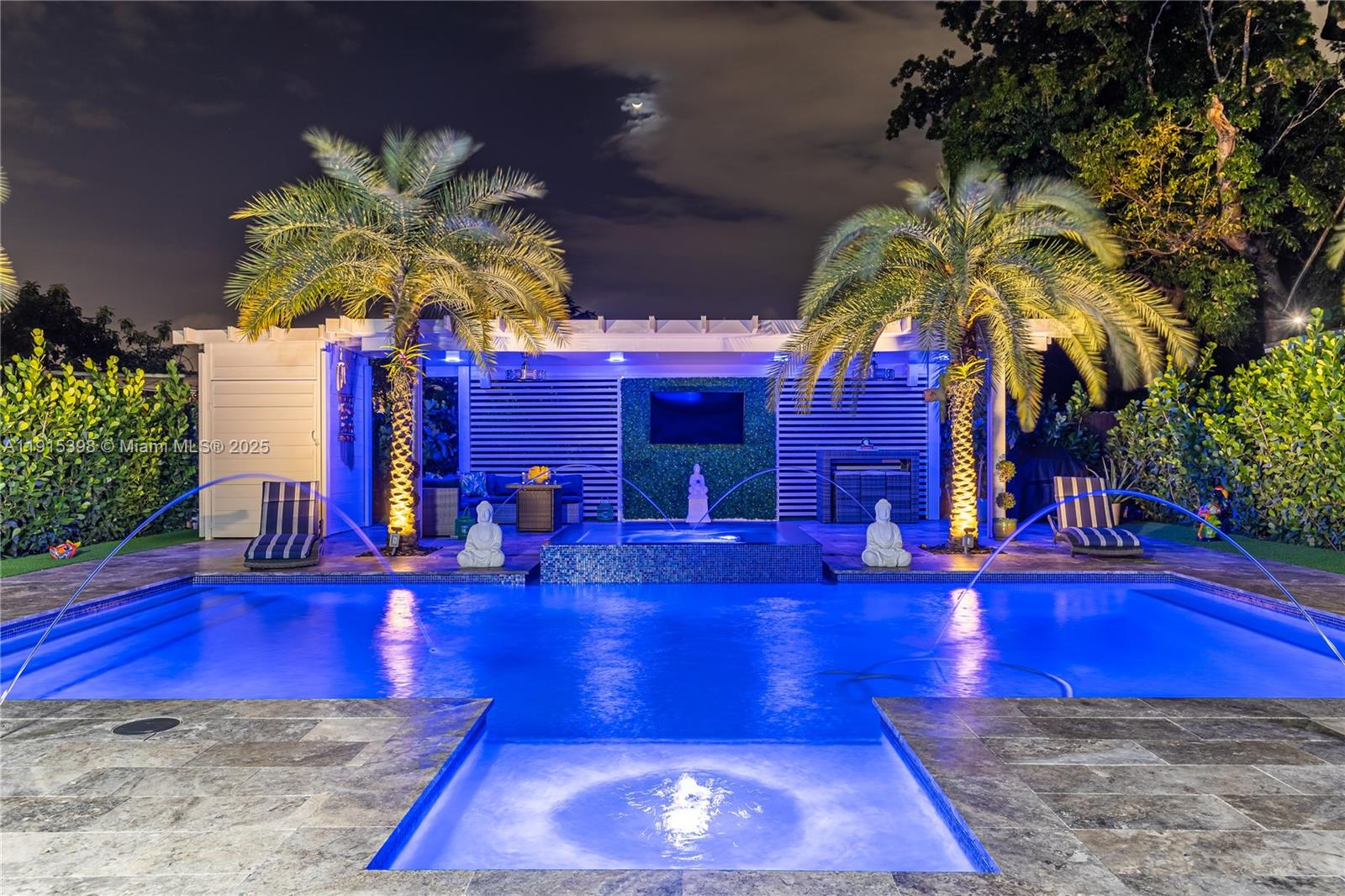 FAIRLAWN - Residential