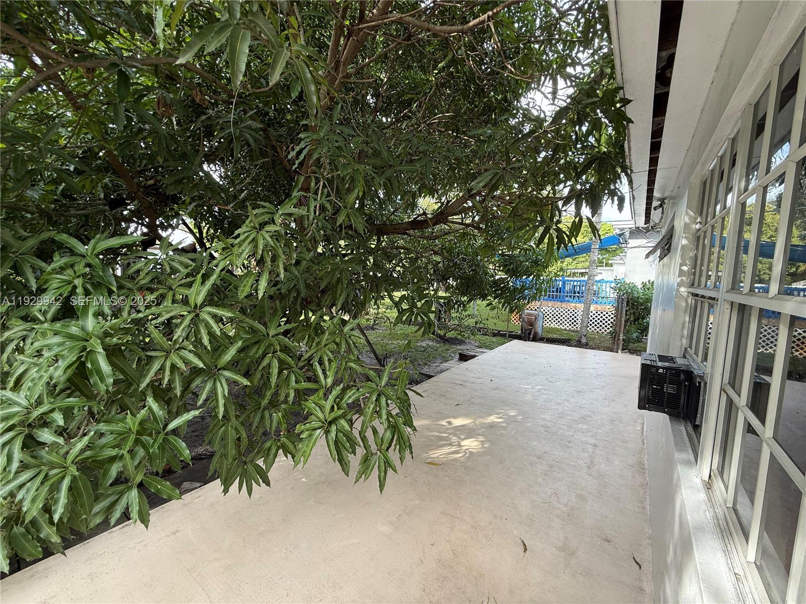 OAK RANCH MANOR CORR PL O - Residential