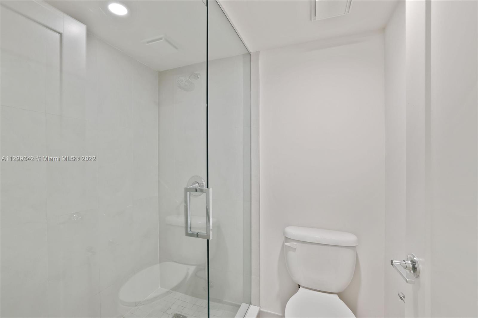 The Hamilton - Residential Lease