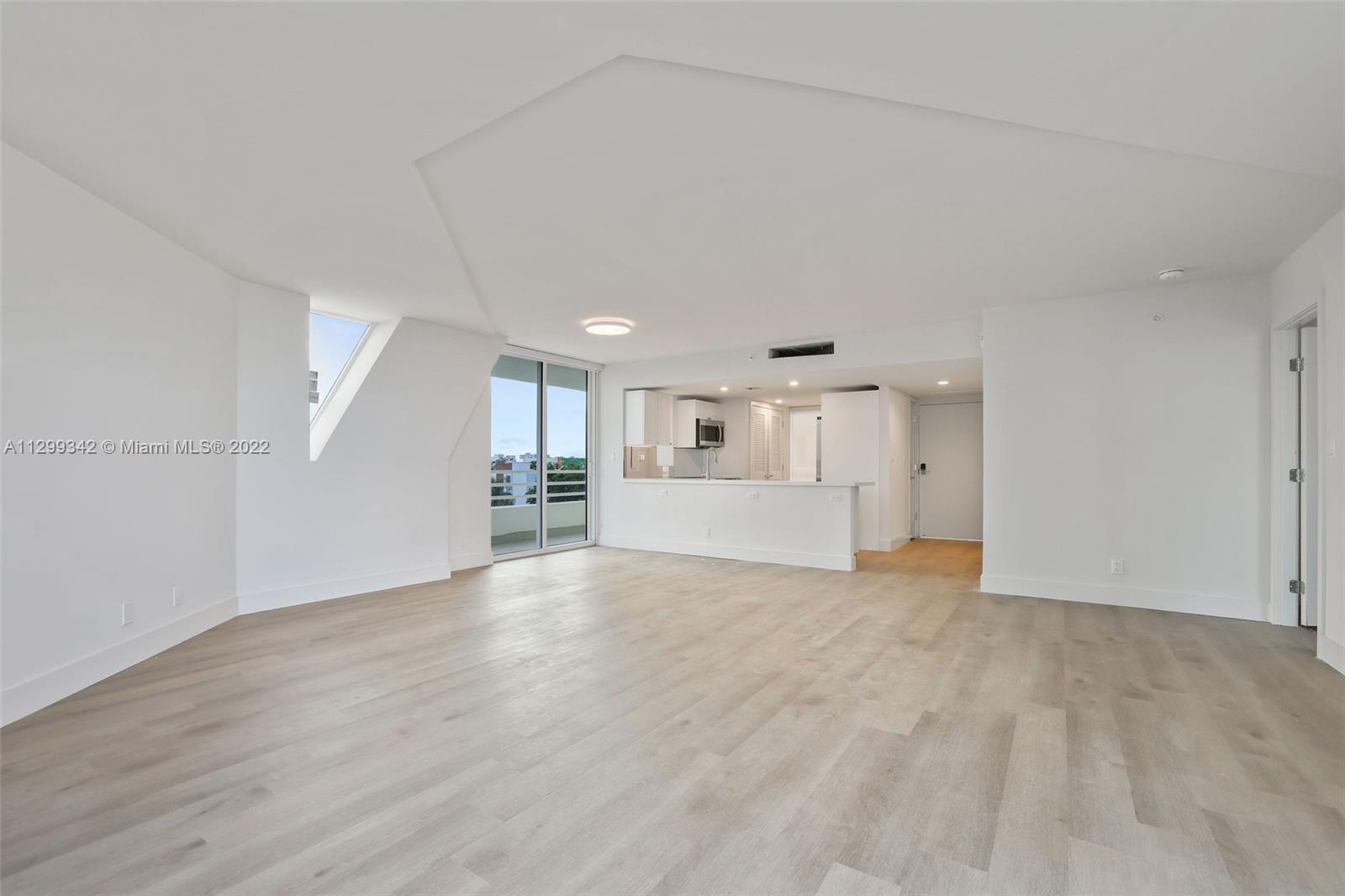 The Hamilton - Residential Lease