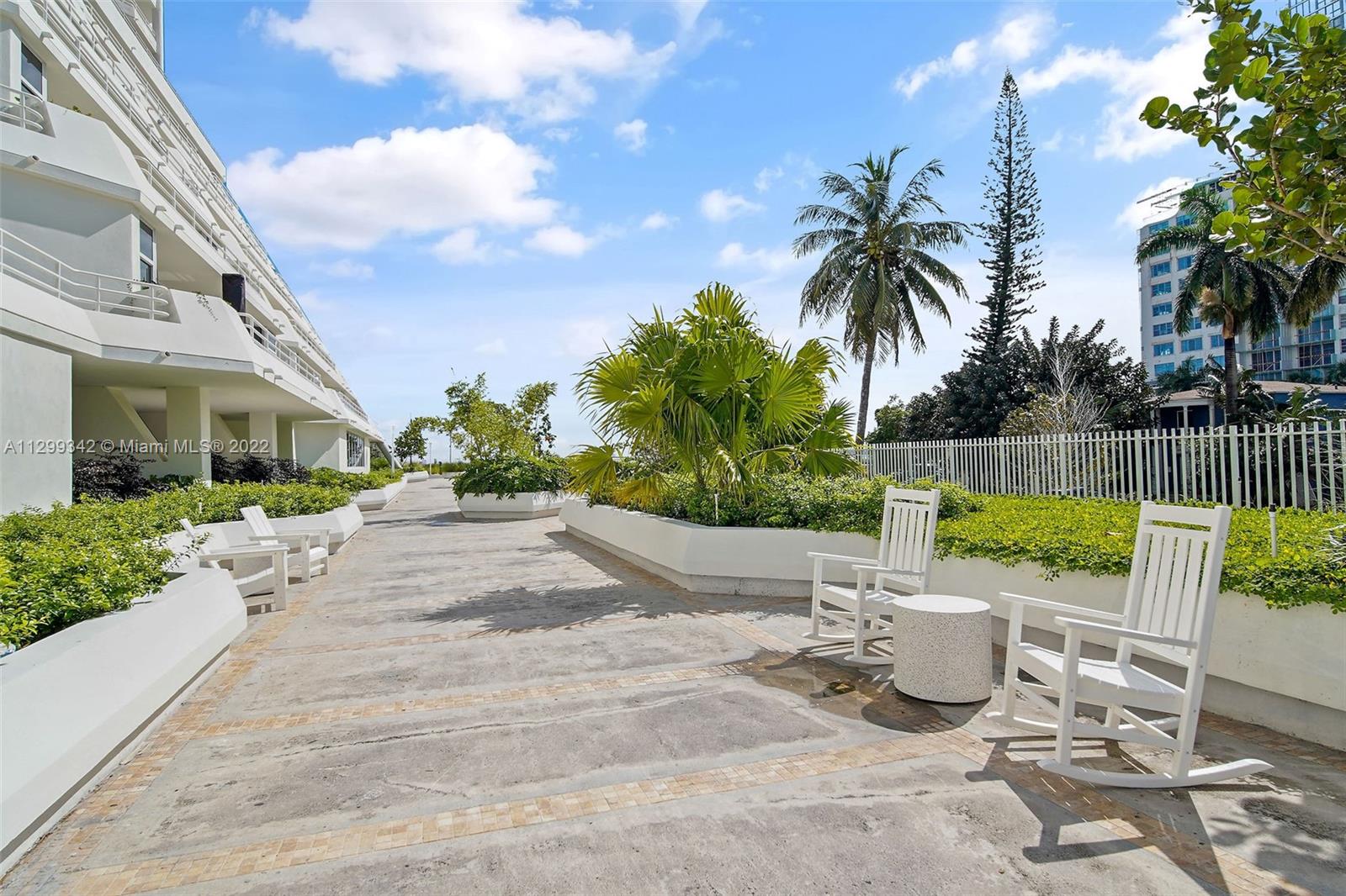 The Hamilton - Residential Lease