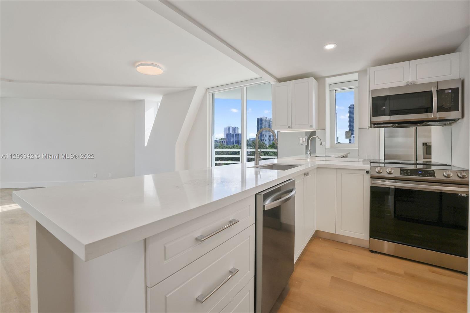 The Hamilton - Residential Lease