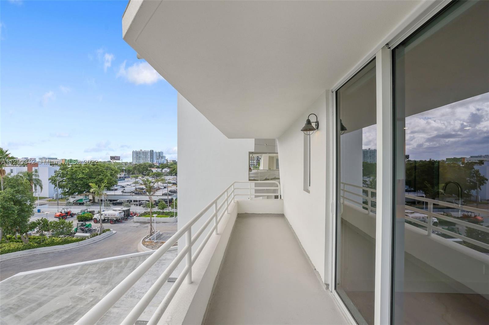 The Hamilton - Residential Lease